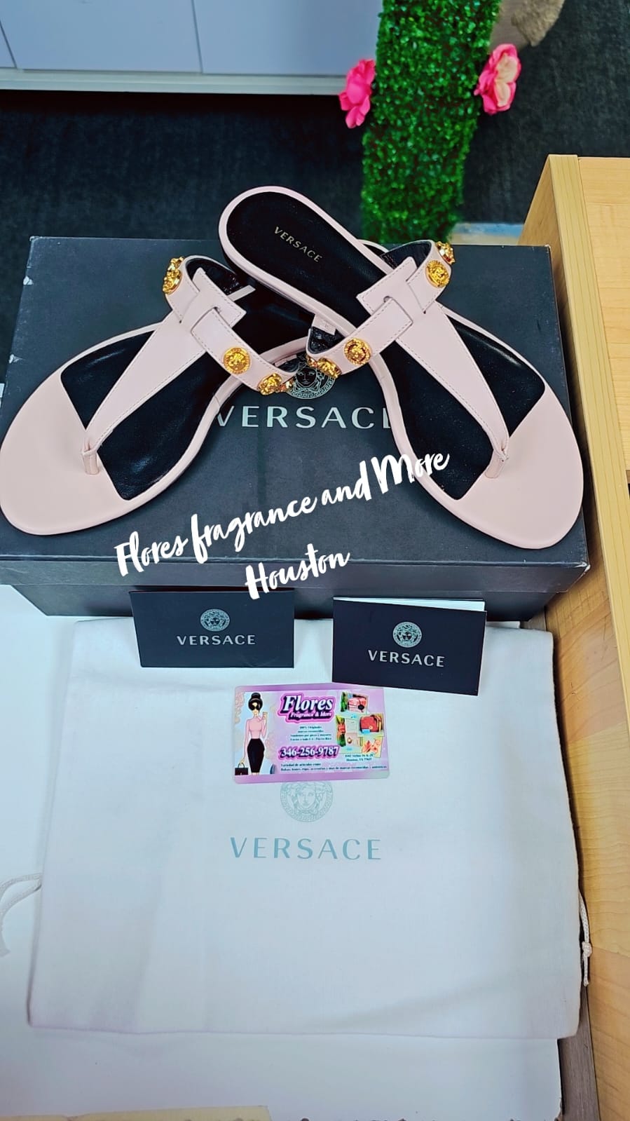 sandals Versace pink 100% authentic