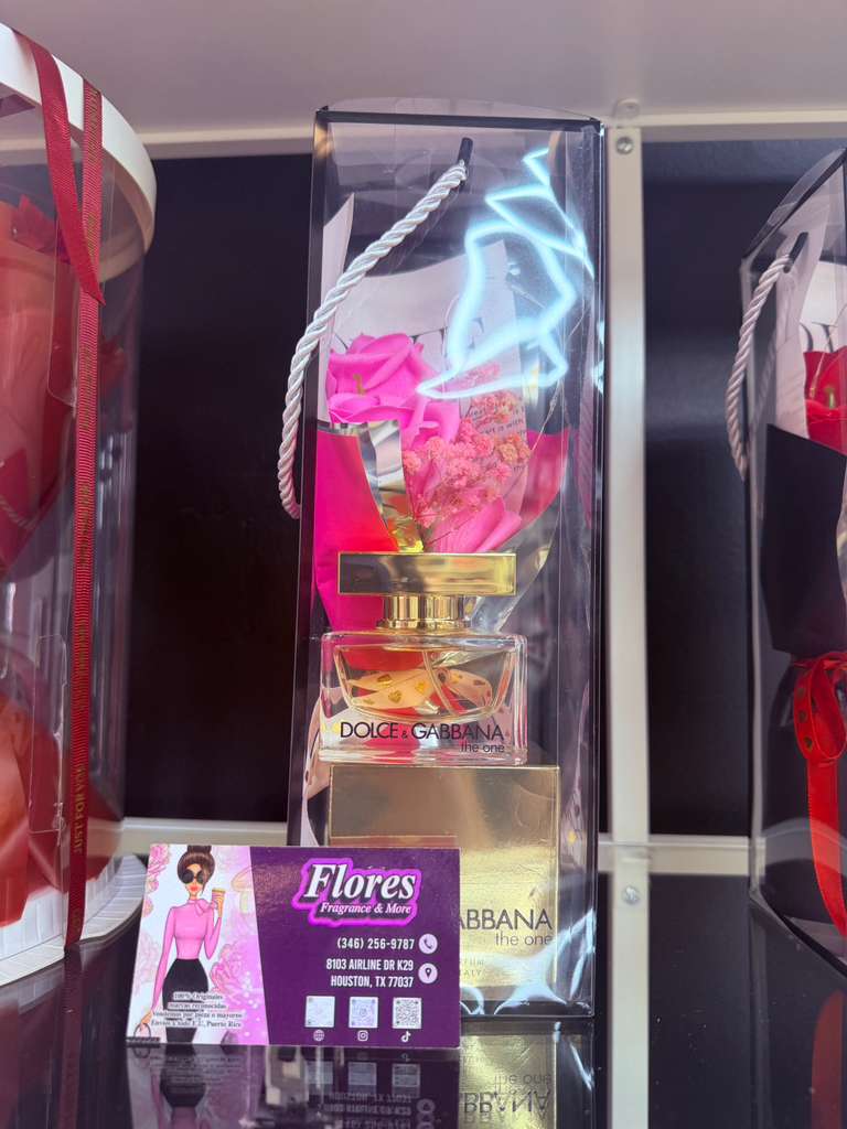 ARREGLO FLORAL ROSA DOLCE & GABANNA THE ONE